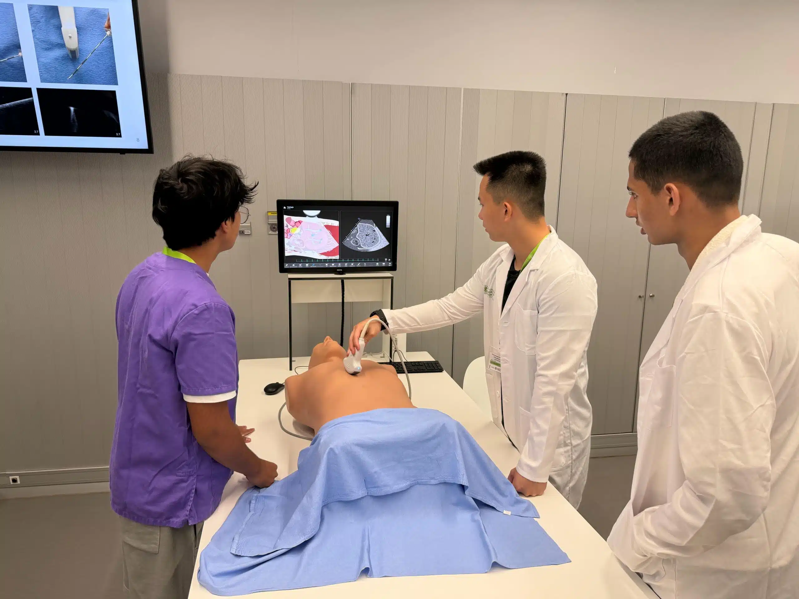 What is a virtual hospital, and why is it perfect for medical internships?