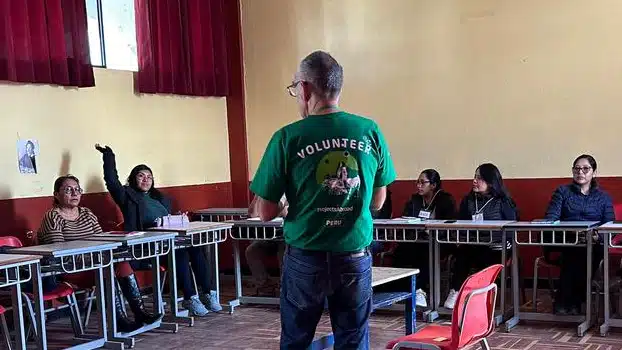 Volunteer Teaching in Peru: Teacher Training Project